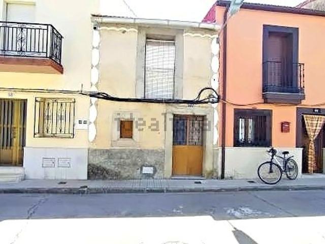 Casa en venta en Zarza La Mayor, Extremadura