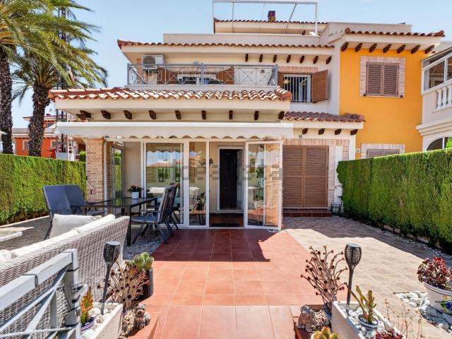 Casa en venta en Residencial Jumilla III, Orihuela