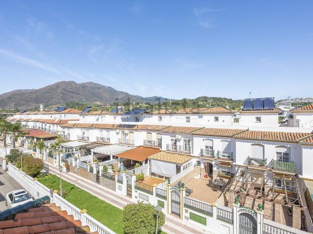 Casa en venta en Estebuna, Costa del Sol Occidental