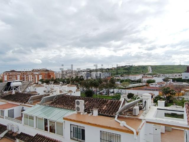Casa en venta en Barriada Islas Canarias, Estepona