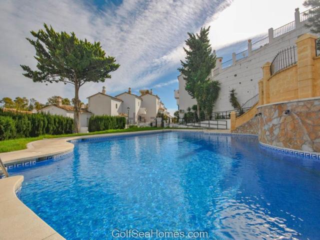 Casa en alquiler en Torrequebrada, Costa del Sol Occidental
