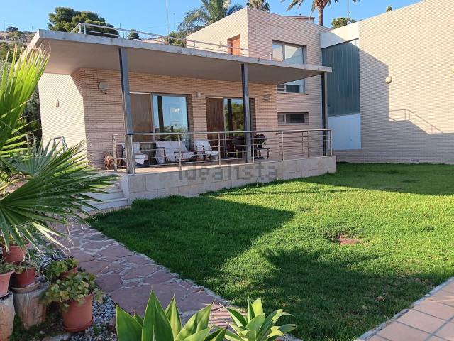 Casa en venta en la Plana Alta, Valencia