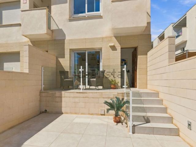 Casa en venta en La Rosaleda, Torrevieja