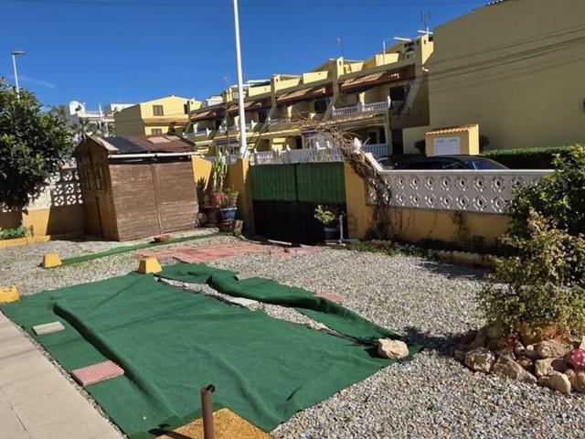 Casa en venta en La Rosaleda, Torrevieja