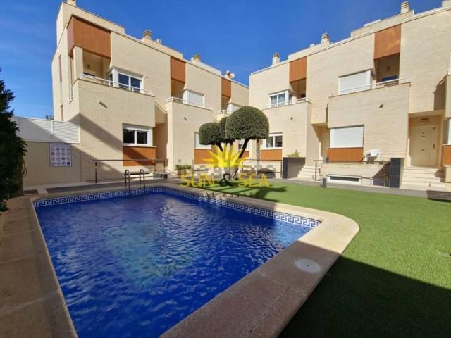 Casa en alquiler en La Rosaleda, el Baix Segura / La Vega Baja