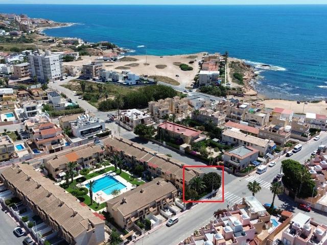 Casa en venta en La Rosaleda, Torrevieja