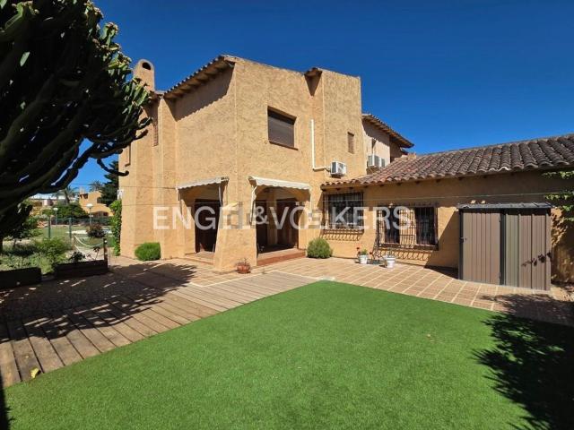 Casa en venta en la Marina Baixa, Valencia