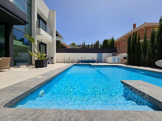 Casa en venta en Benidorm, l'Almafrà