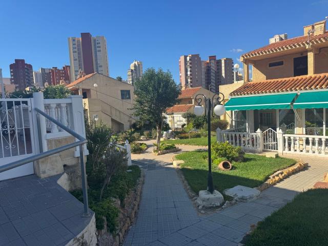 Casa en venta en el Racó de l'Oix, Benidorm