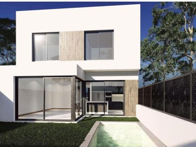 Chalet en venta en Casarrubuelos, Madrid