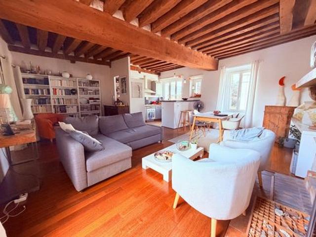 Appartement vente à Parking Place du Martroi, Orléans