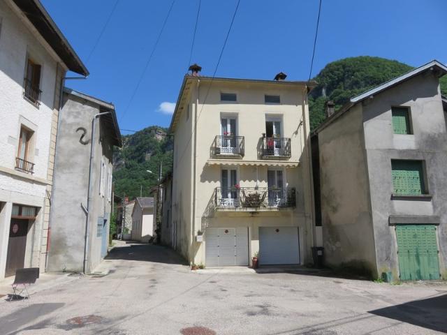 Maison vente à Belley, Chaley