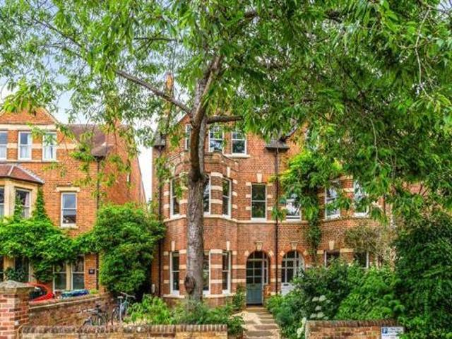 House for sale in The Slade, Oxfordshire