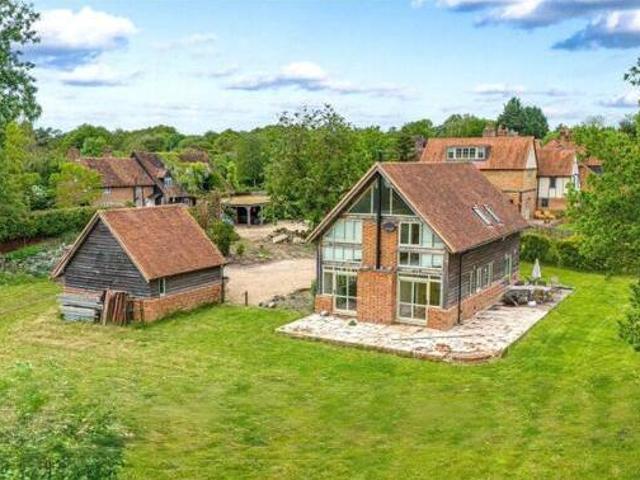 House for sale in Gerrards Cross, Denham