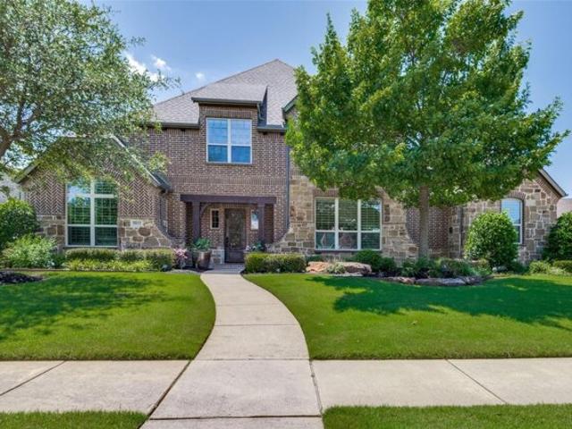 House for sale in Colleyville, Texas