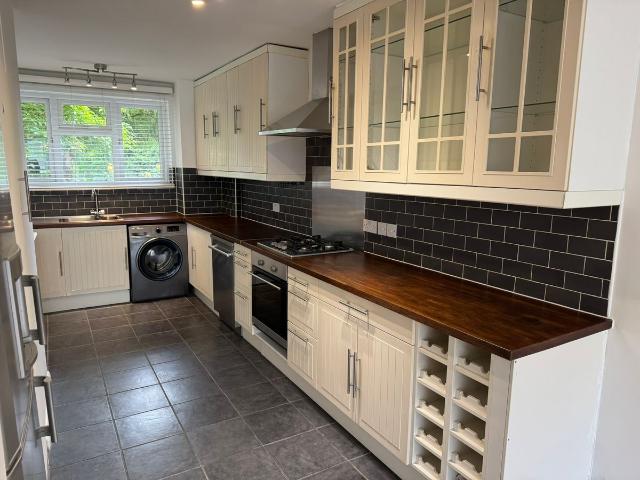 Apartment for rent in Putney, Greater London