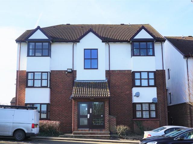 Studio for rent in Worcester Park Estate, Monks Orchard