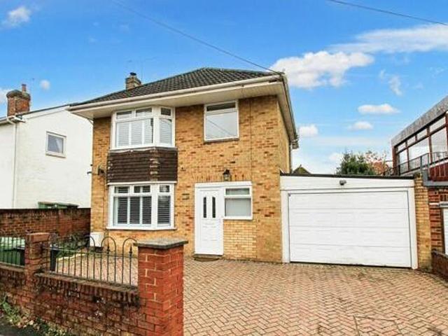 House for sale in Barton Stacey, Hampshire