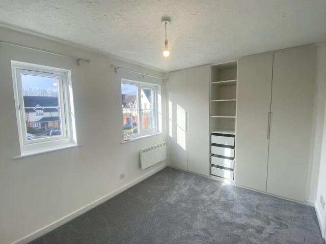 House for rent in Highfield, Pouchen End