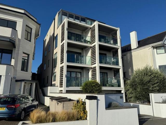 House for rent in Alton Barnes, Essex