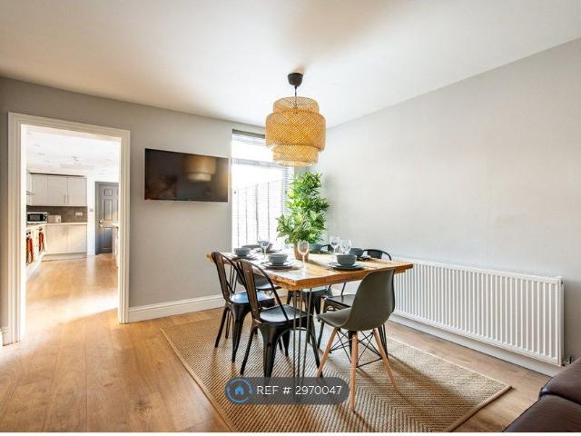 House for rent in Chalkwell, Oad Street