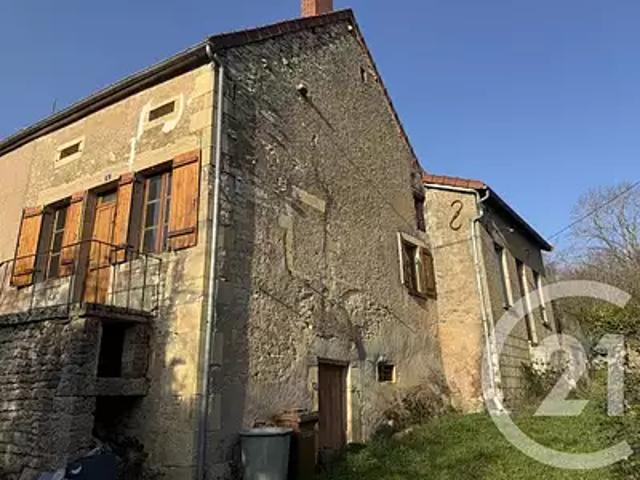 Maison vente à Clamecy, Challement