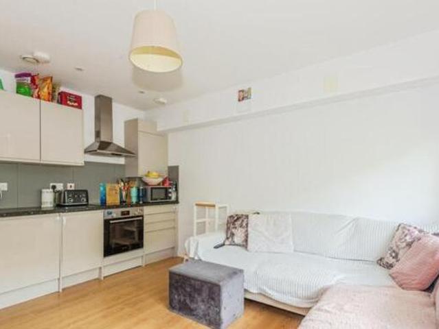 House for sale in Pachesham Park, Surrey