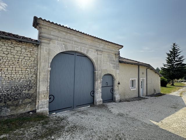Maison vente à Cognac, Challignac