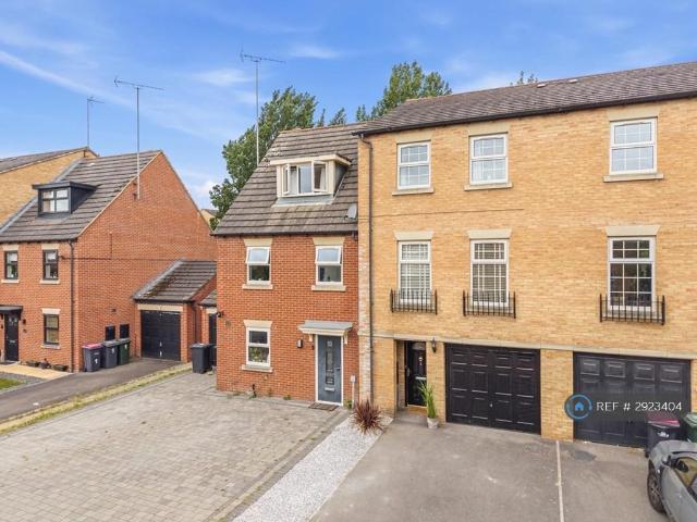 House for rent in Catcliffe, South Yorkshire