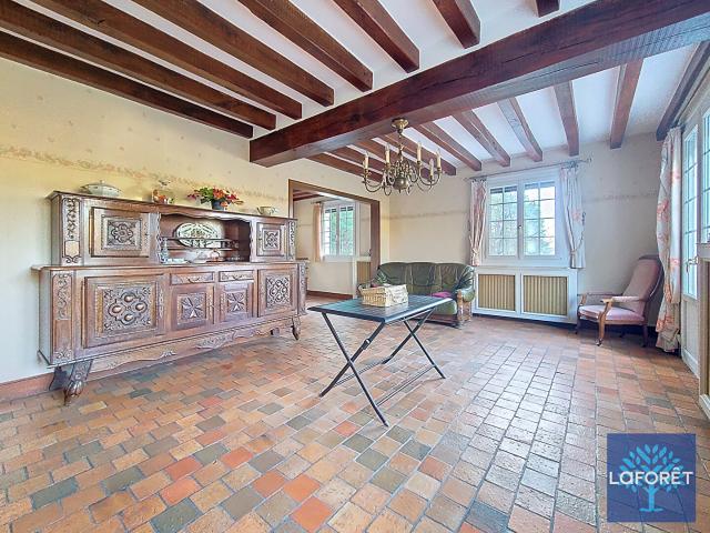 Maison vente à Étampes, Chalo-saint-mars