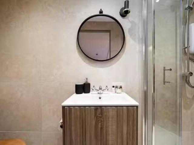 Apartment for rent in Somers Town, Greater London