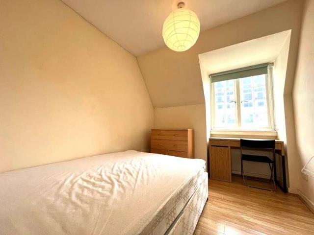 Apartment for rent in Somers Town, Greater London