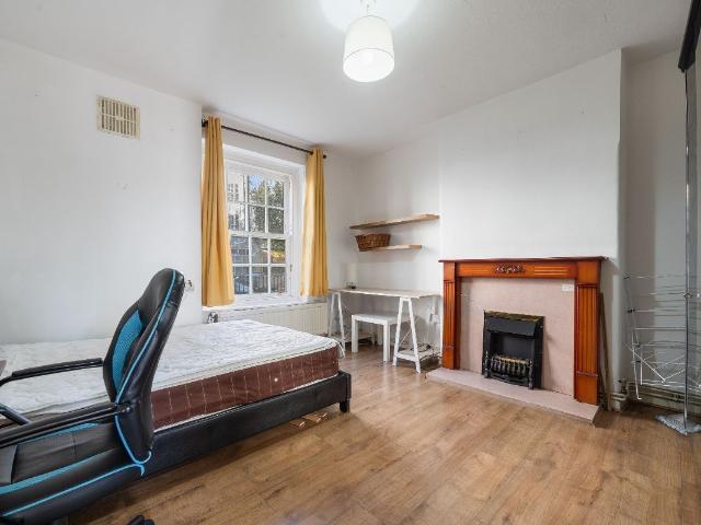Apartment for rent in Somers Town, Greater London
