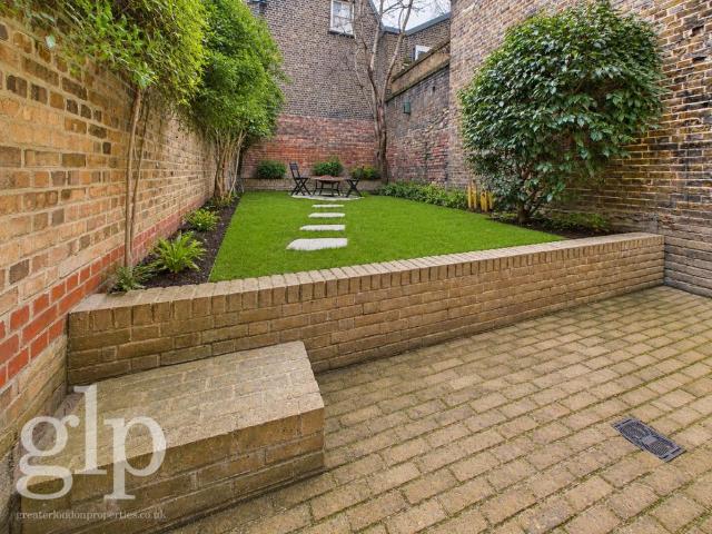 House for rent in Somers Town, Greater London