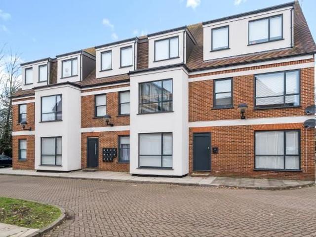 Apartment for rent in Chalvey, Slough