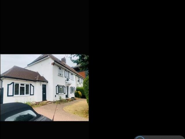 Apartment for rent in Slough