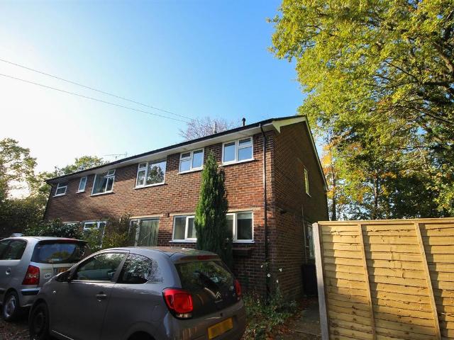 House for rent in Oakmount, Eastleigh