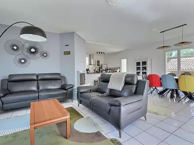 Maison vente à Riom, La Moutade