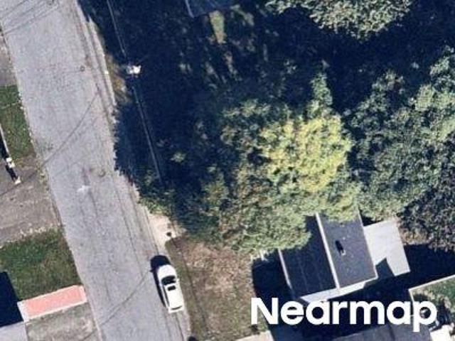 House for sale in Bridgeport