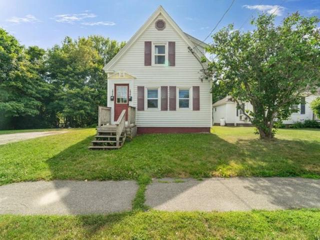 House for sale in Brewer, Maine