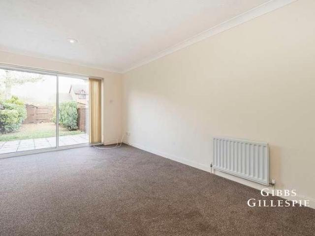 House for rent in London Borough of Hillingdon, Greater London