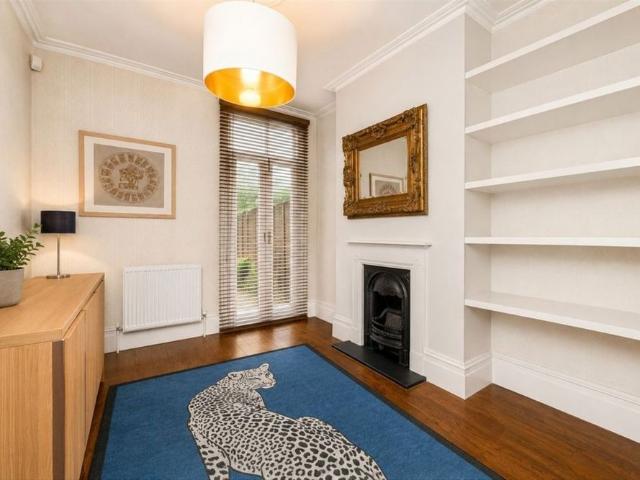 House for rent in Fallow Corner, Greater London