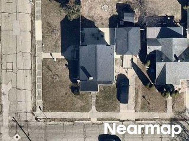 House for sale in Ottawa, Illinois