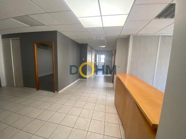 Bureau vente à Chambéry