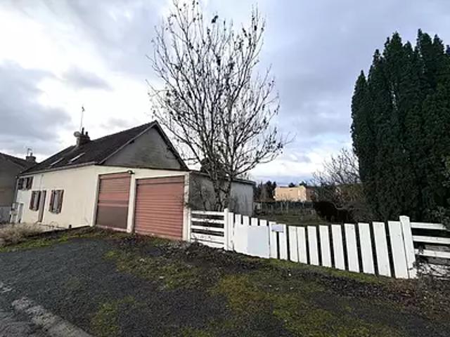 Maison vente à Montluçon, Chamblet