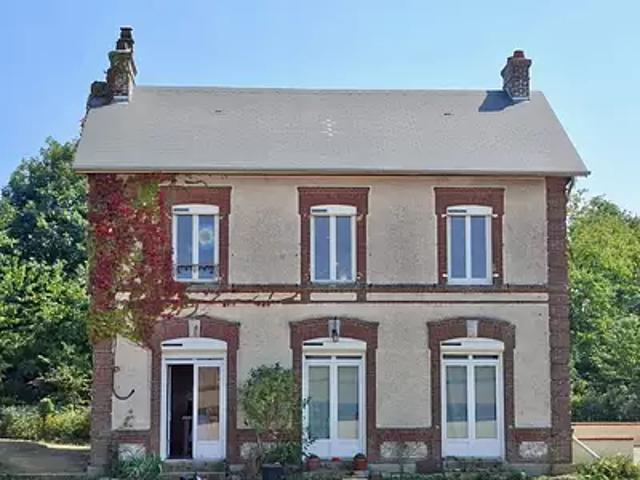 Maison vente à Bernay, Chambois