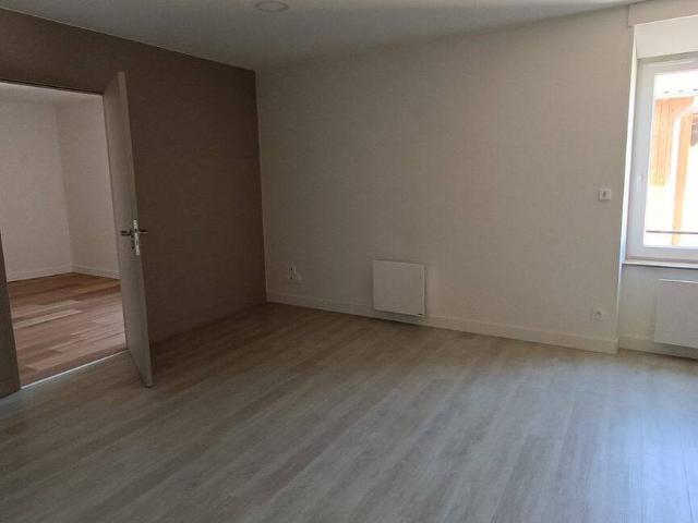 Appartement location à Le Trêve, Chambost-Longessaigne