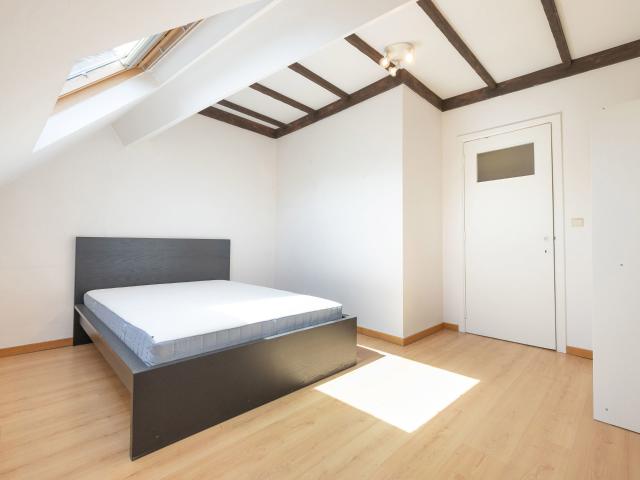 Appartement location à Six-Maisons, Waterloo