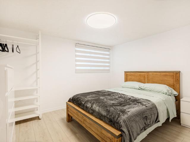 Room for rent in St. Leonard's, Quebec