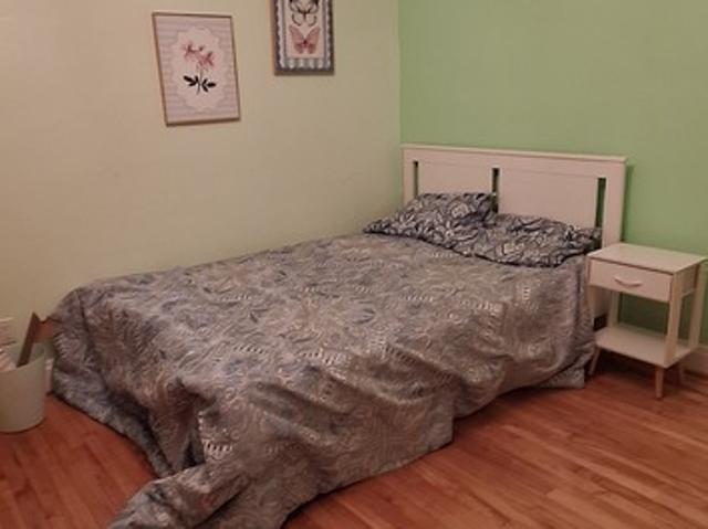 Room for rent in Laval-des-rapides, Quebec